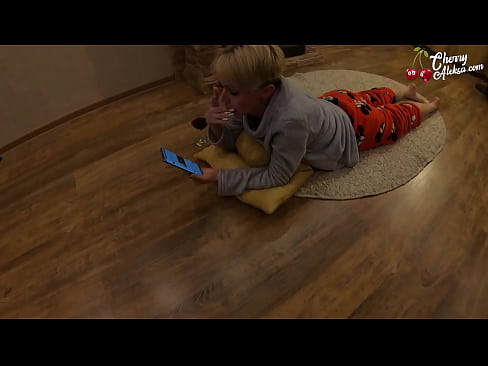 ❤️ Luda plavuša sisa ogroman kurac sisa i poskakuje na njemu - analni seks Porno na bs.seecamsus.top ❌️❤